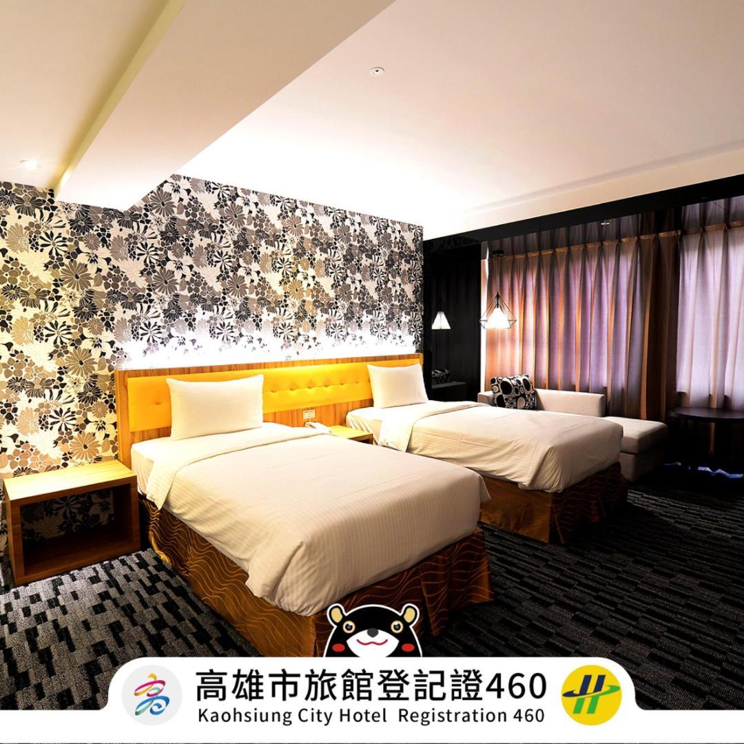 Bamboo Hotel Kaohsiung Bagian luar foto
